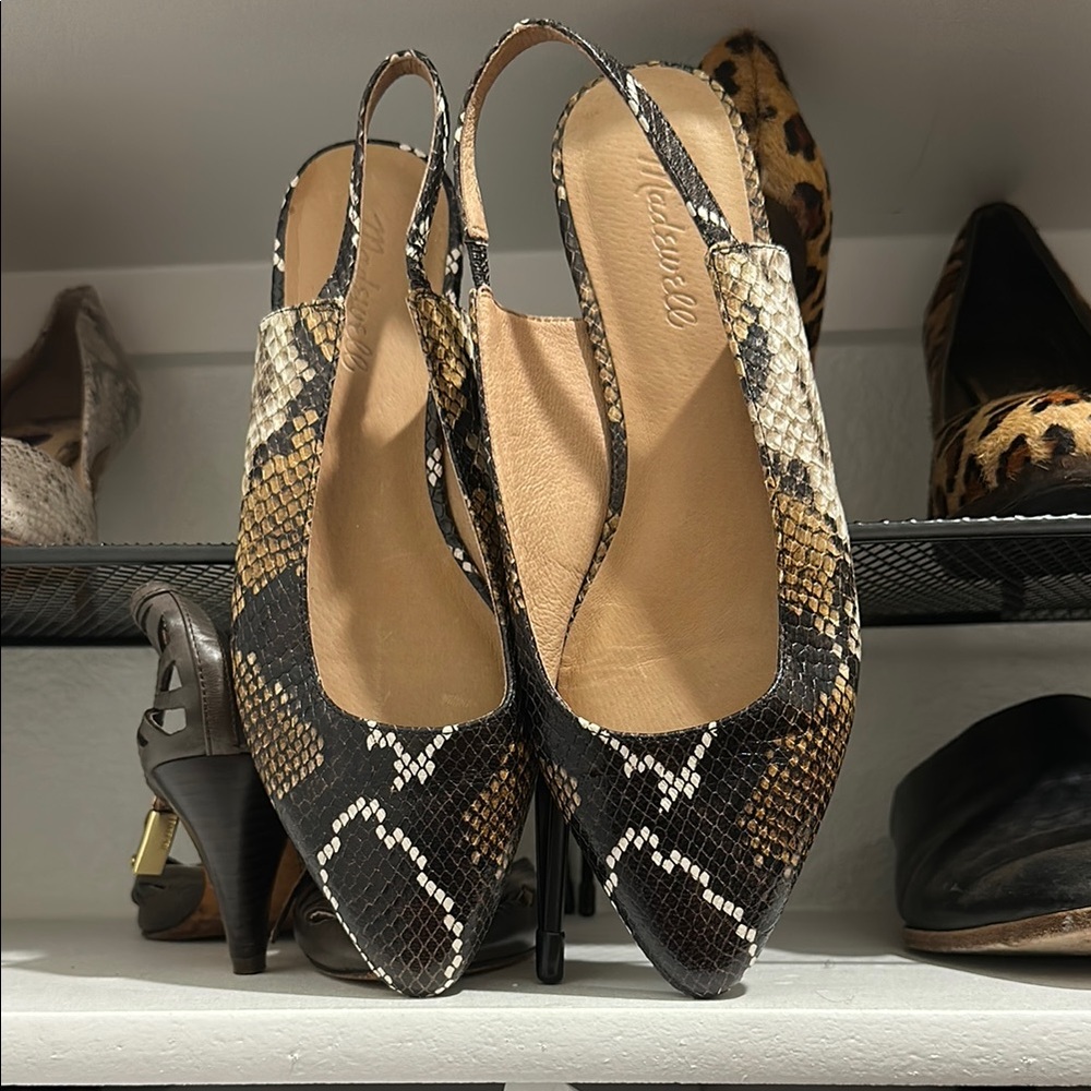 Madewell Black and Brown Pointed Toe sling back flats